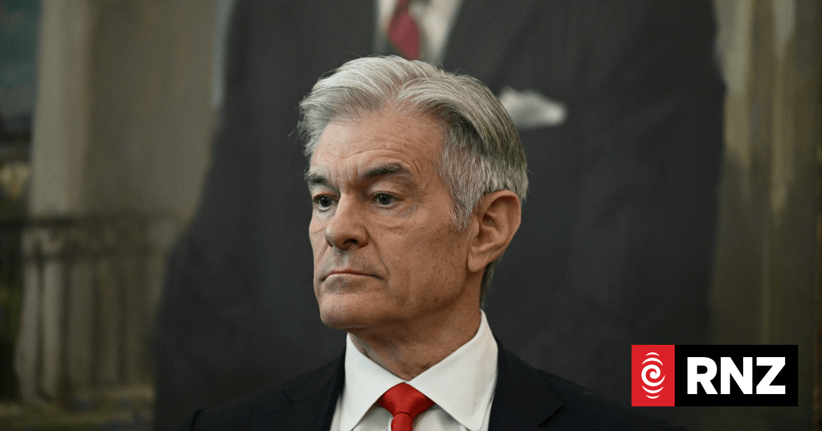 Senior US health official Oz invited Epstein to Valentine's Day party, documents show