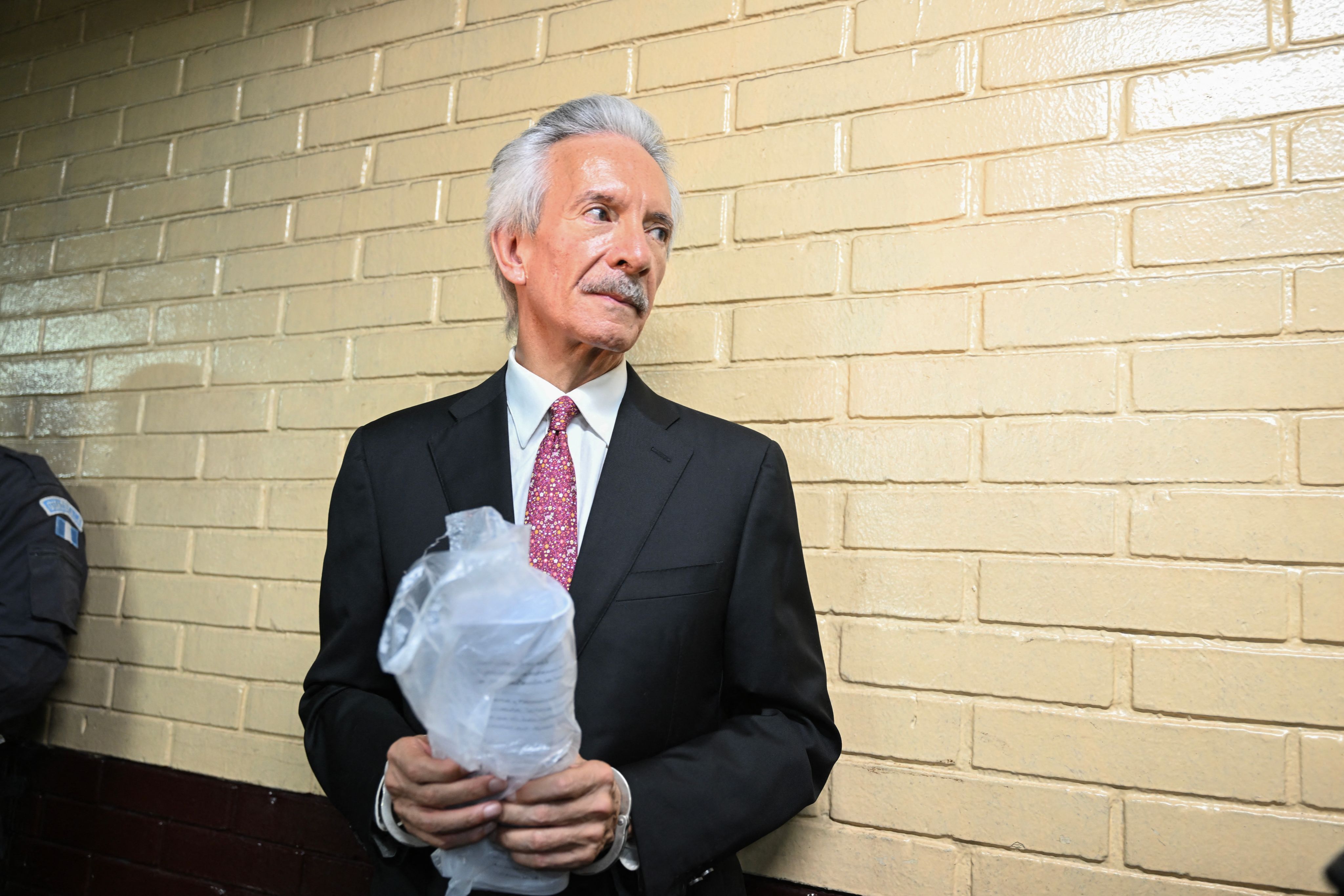 A Judge Has Ordered the Release of Jailed Guatemalan Journalist José Rubén Zamora